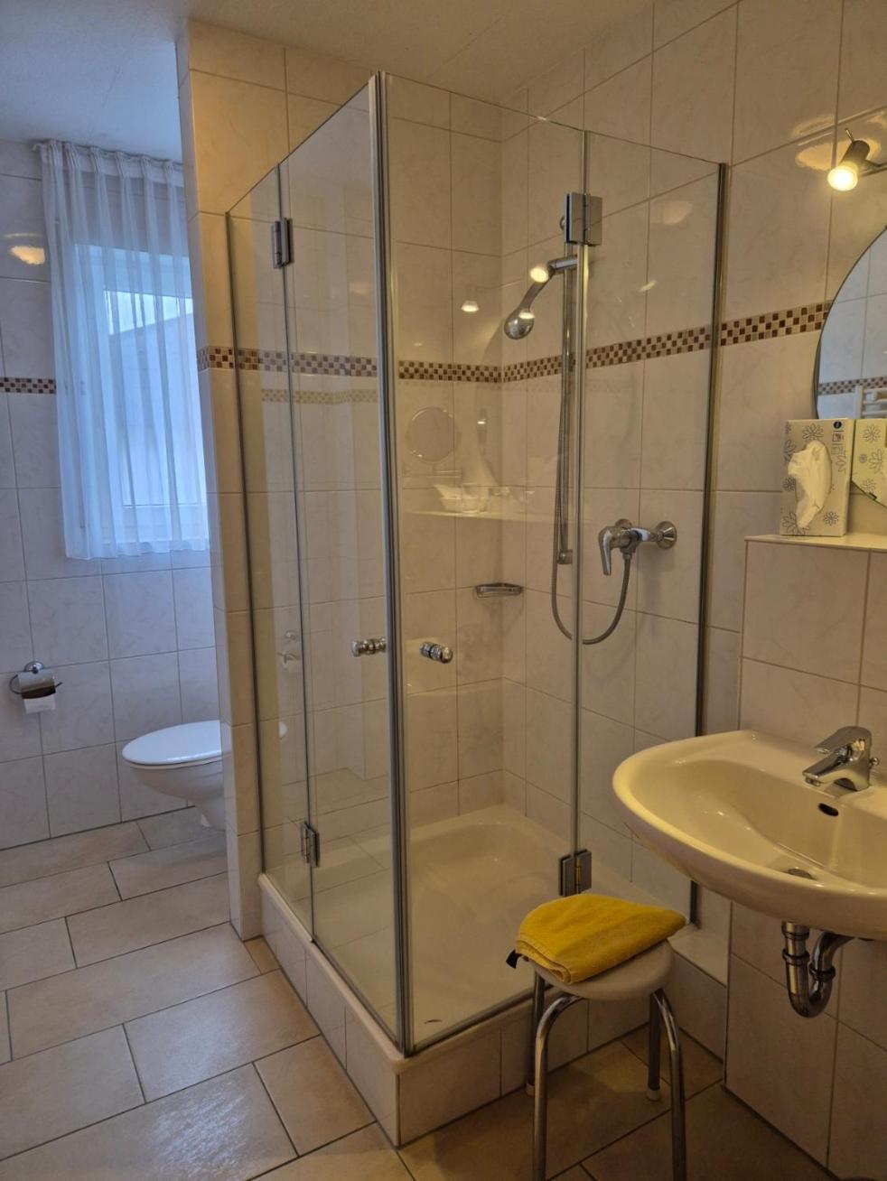 באד מינסטראייפל Hotel Zur Waage מראה חיצוני תמונה