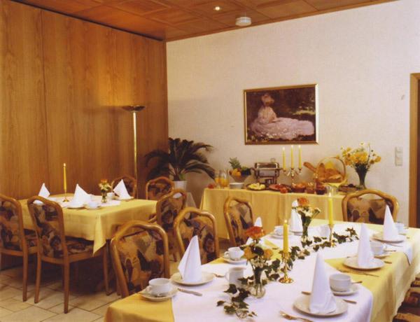 באד מינסטראייפל Hotel Zur Waage מראה חיצוני תמונה