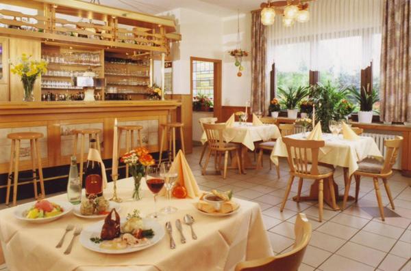 באד מינסטראייפל Hotel Zur Waage מראה חיצוני תמונה