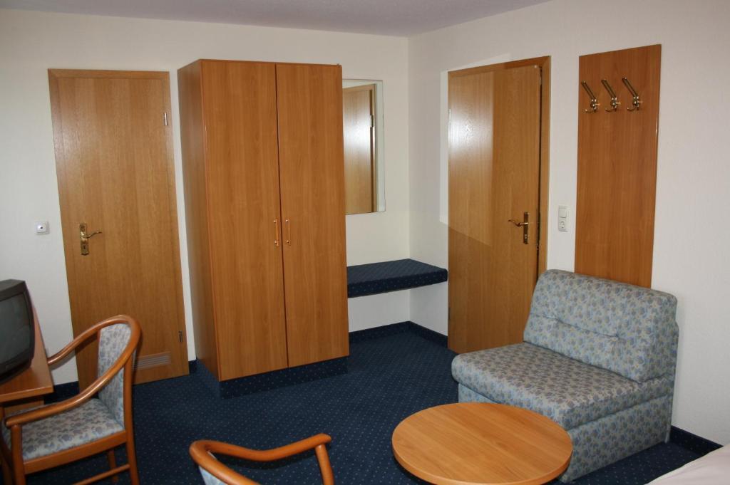 באד מינסטראייפל Hotel Zur Waage מראה חיצוני תמונה