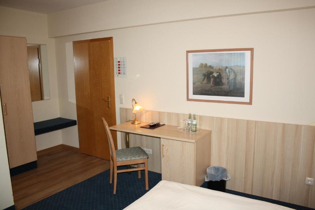 באד מינסטראייפל Hotel Zur Waage חדר תמונה