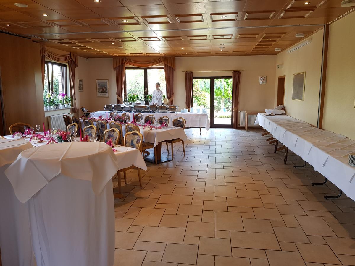 באד מינסטראייפל Hotel Zur Waage מראה חיצוני תמונה